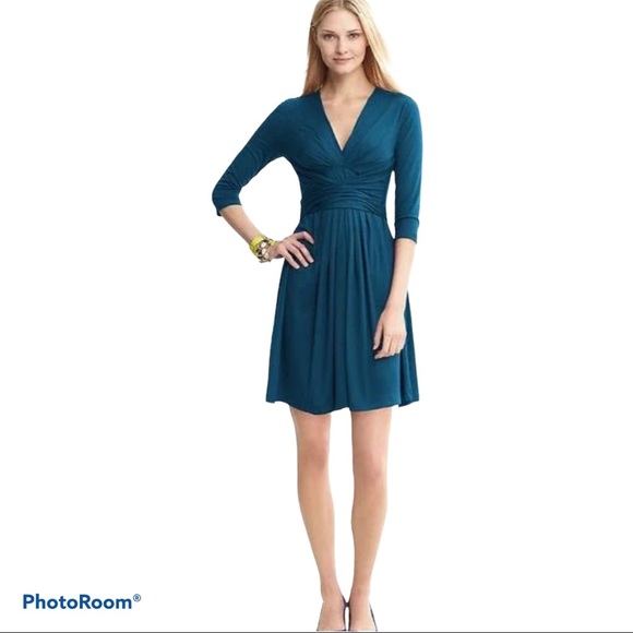 Banana Republic Dresses & Skirts - BANANA REPUBLIC X ISSA LONDON WRAP DRESS S…